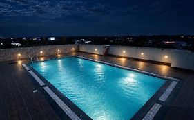 Transit Suites By Grandwest